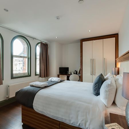 Base Serviced Apartments - Sir Thomas Street Liverpool Extérieur photo