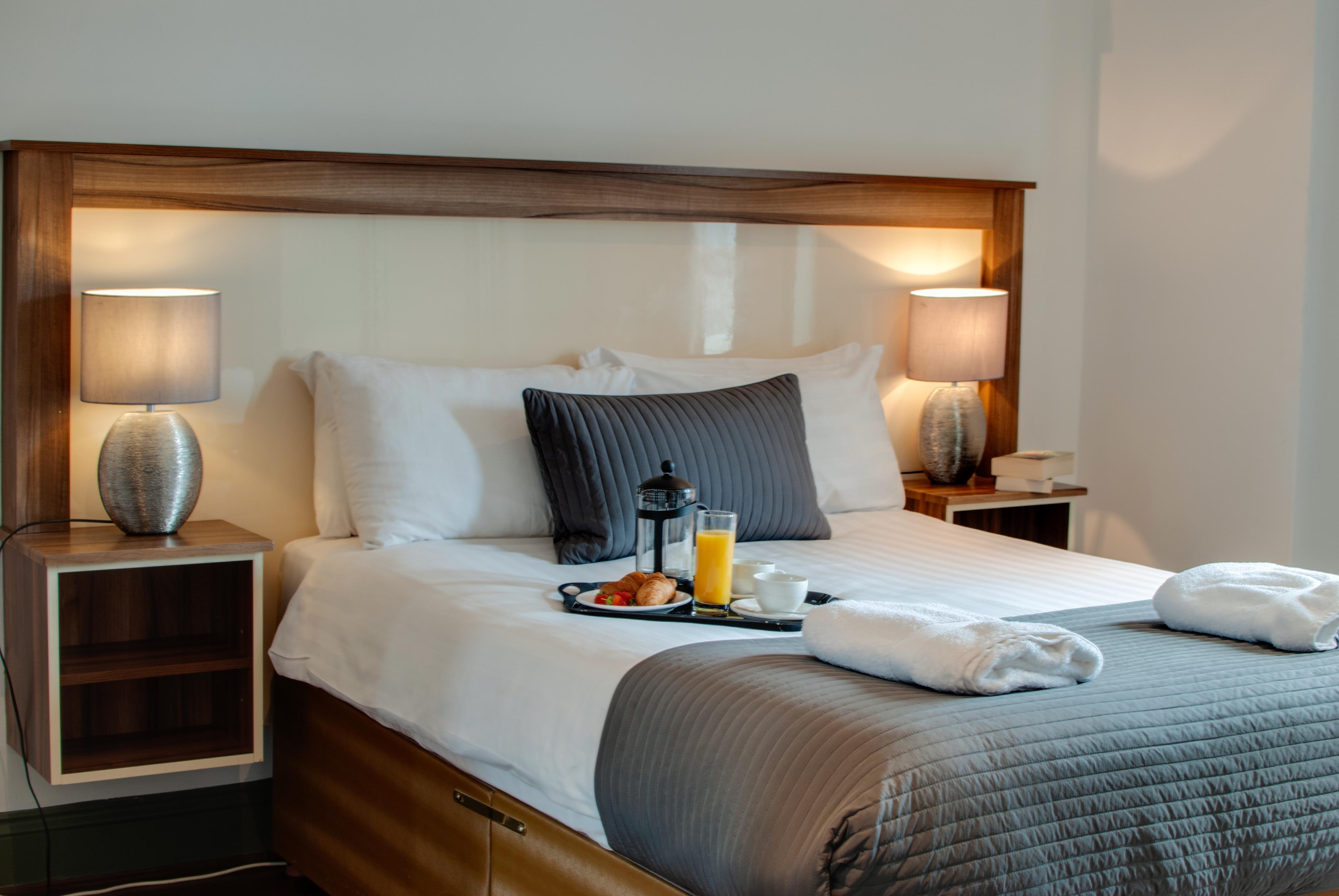 Base Serviced Apartments - Sir Thomas Street Liverpool Extérieur photo