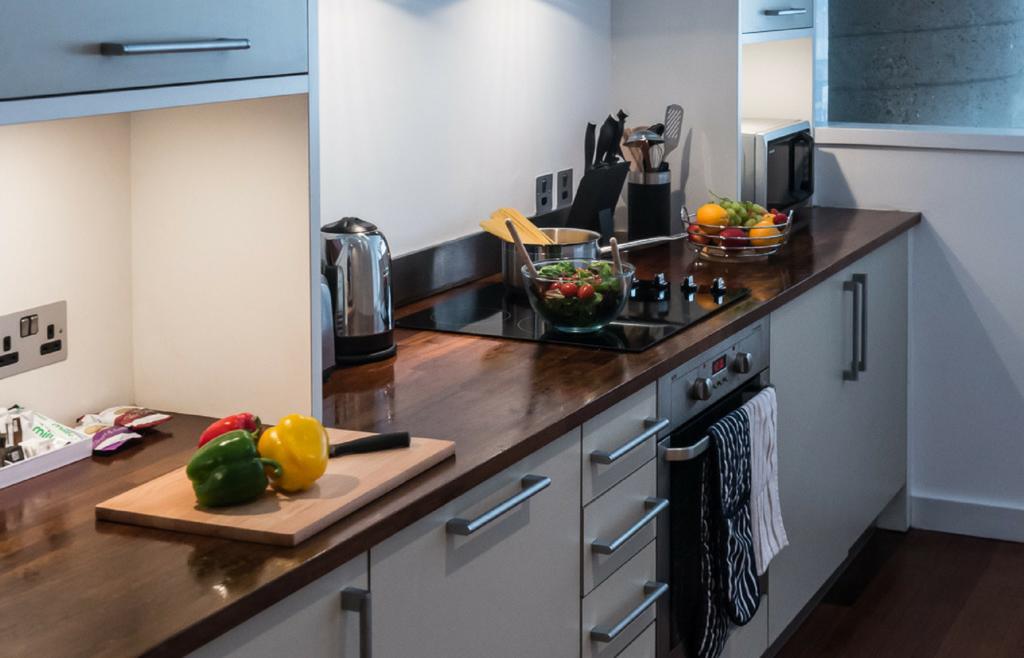 Base Serviced Apartments - Sir Thomas Street Liverpool Extérieur photo