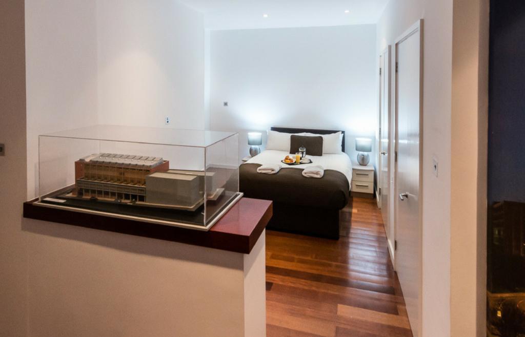 Base Serviced Apartments - Sir Thomas Street Liverpool Extérieur photo