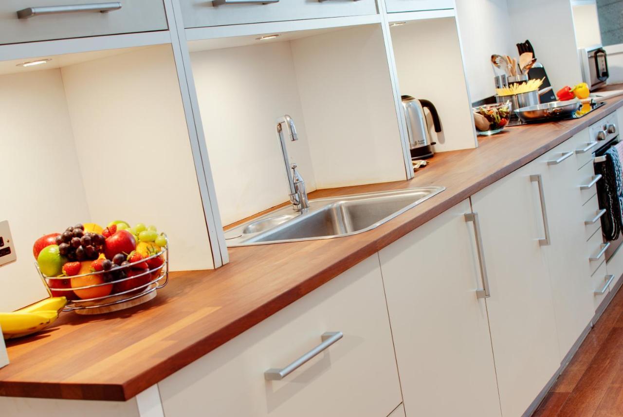 Base Serviced Apartments - Sir Thomas Street Liverpool Extérieur photo