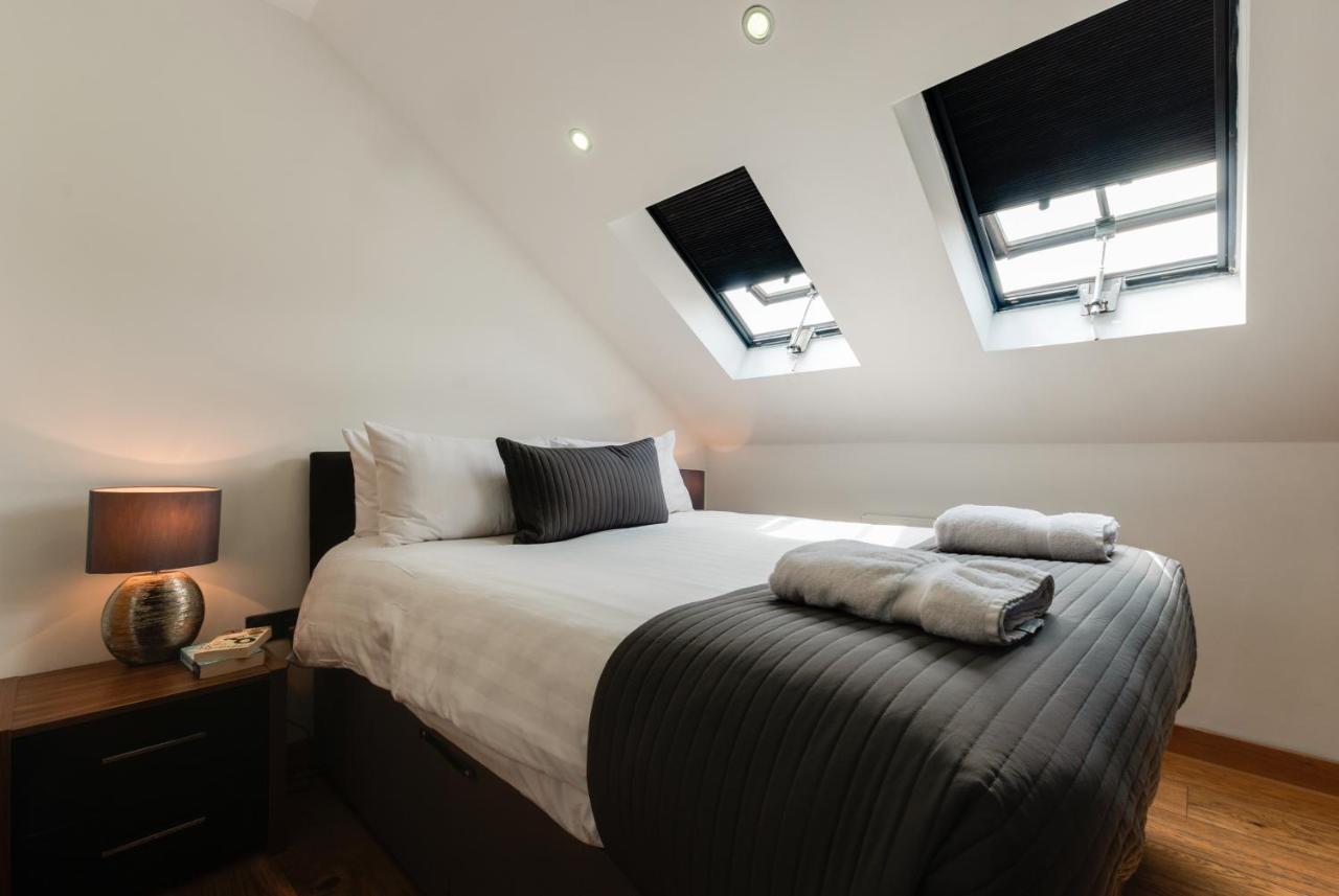 Base Serviced Apartments - Sir Thomas Street Liverpool Extérieur photo