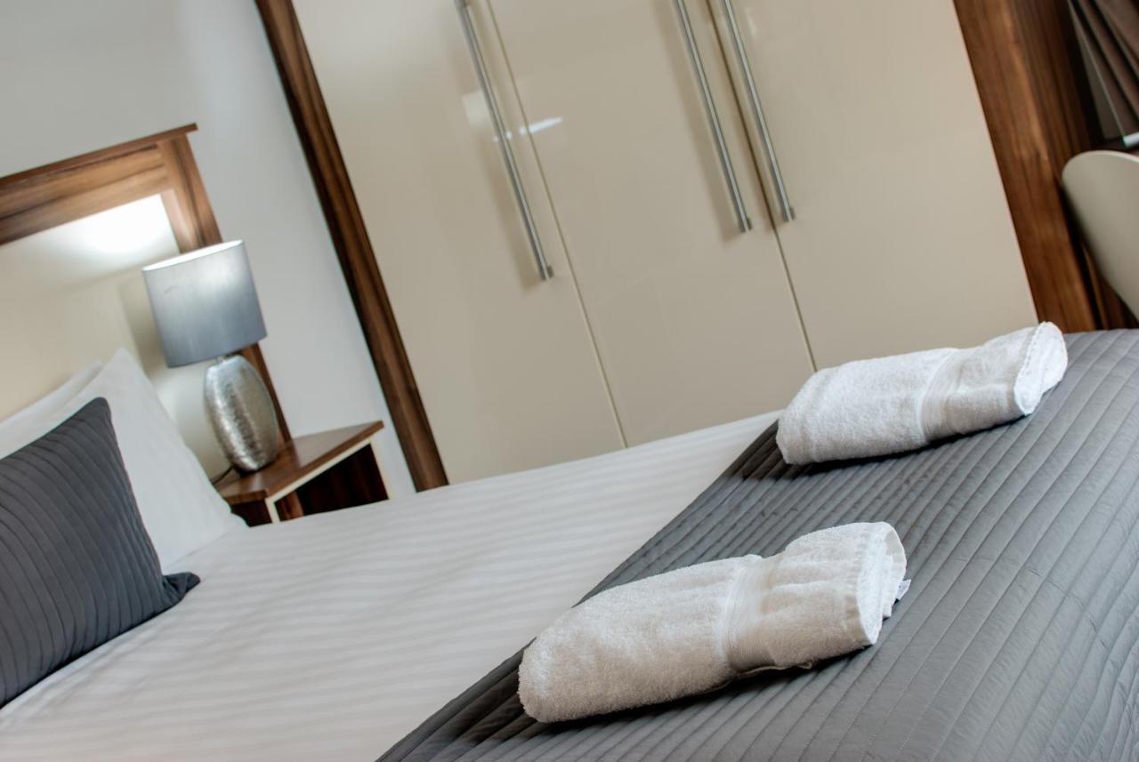 Base Serviced Apartments - Sir Thomas Street Liverpool Extérieur photo