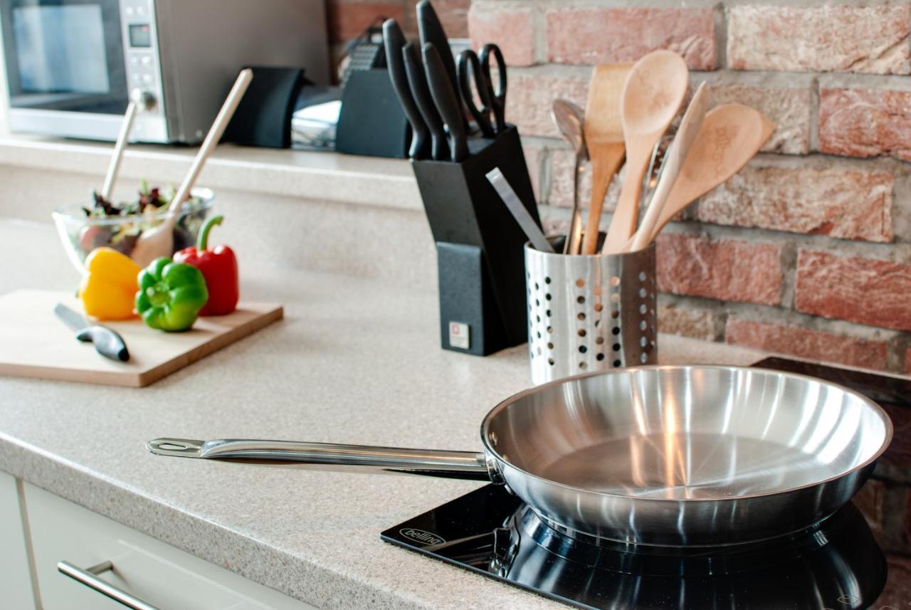 Base Serviced Apartments - Sir Thomas Street Liverpool Extérieur photo