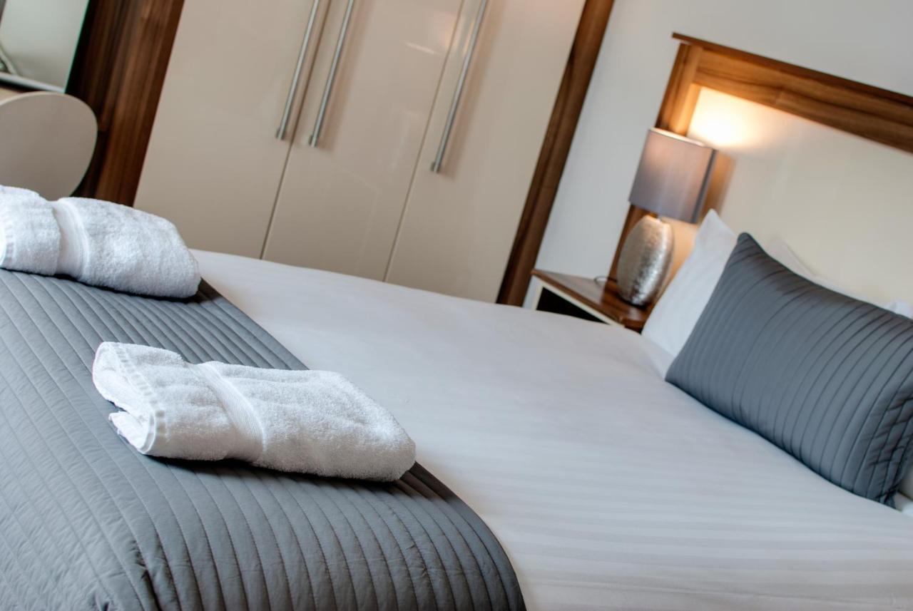 Base Serviced Apartments - Sir Thomas Street Liverpool Extérieur photo